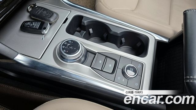 Ford Explorer (VI) 2.3 LimIted 4WD 2023 — фото 9