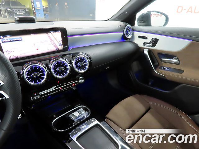 Mercedes-Benz CLA-Class (C118) CLA250 4MATIC 2025 — фото 16