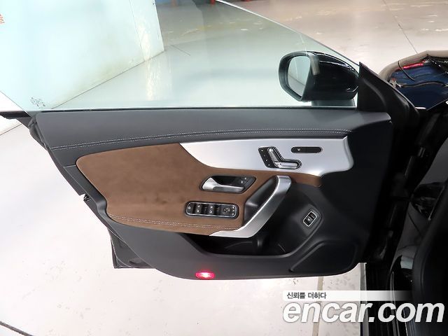 Mercedes-Benz CLA-Class (C118) CLA250 4MATIC 2025 — фото 19