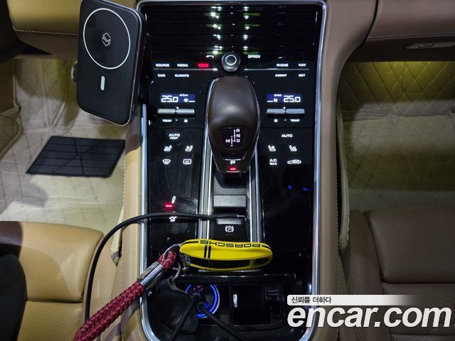 Porsche Panamera (971) 2.9 4S 2018 — фото 17