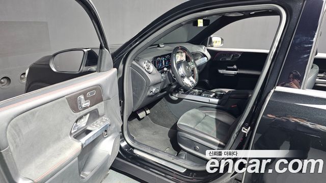 Mercedes-Benz GLB-Class (X247) AMG GLB35 4MATIC 2023 — фото 10