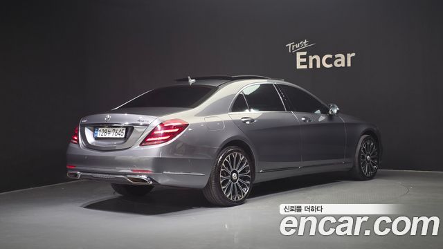 Mercedes-Benz S-Class (W222) S560L 4MATIC 2020 — фото 2