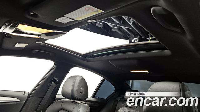 BMW 5 Series (G30) 530i M Sport Package 2018 — фото 17