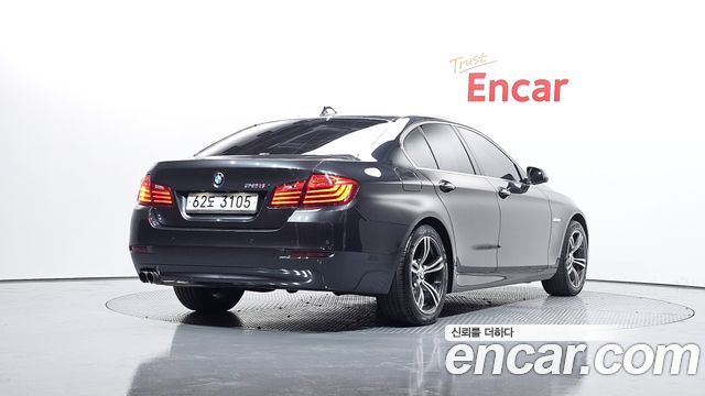 BMW 5 Series (F10) 528i 2015 — фото 2