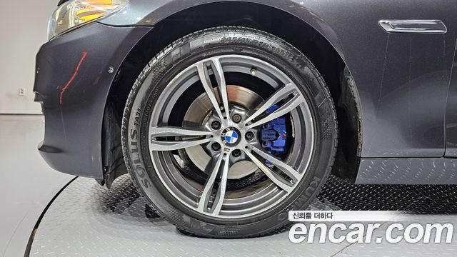 BMW 5 Series (F10) 528i 2015 — фото 5