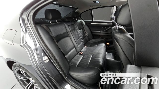 BMW 5 Series (F10) 528i 2015 — фото 11