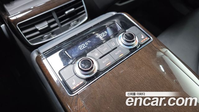 Audi A8 60 TDI Quattro D4 2015 — фото 17
