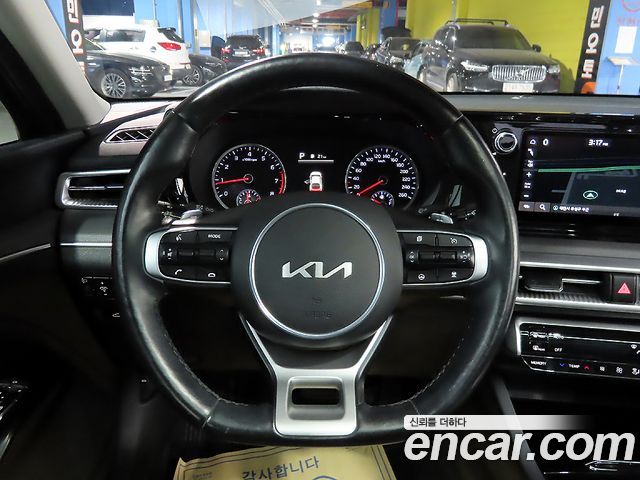 Kia K5 (III) 1.6 Turbo Prestige 2022 — фото 15