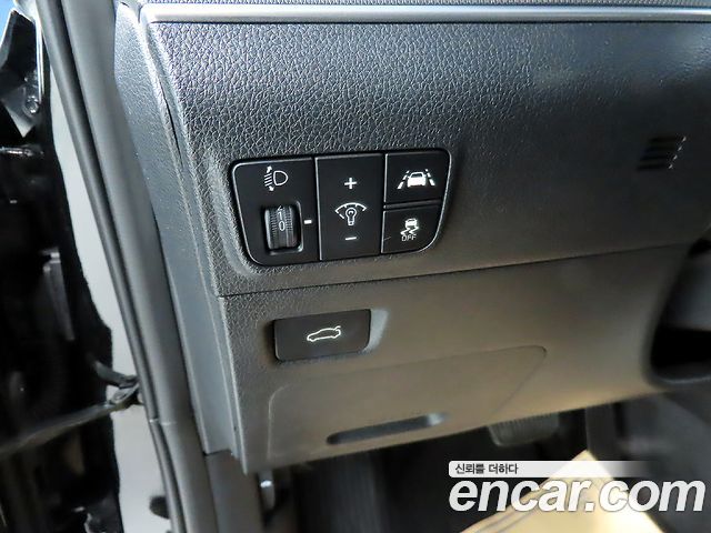 Kia K5 (III) 1.6 Turbo Prestige 2022 — фото 20