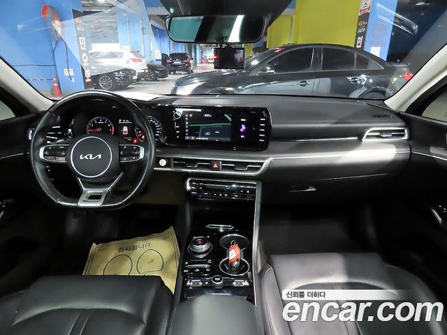 Kia K5 (III) 1.6 Turbo Prestige 2022 — фото 23