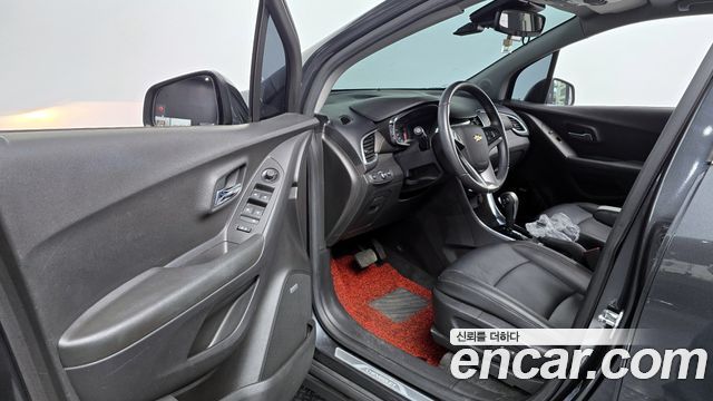 Chevrolet Trax 1.6 Diesel Blade 2018 — фото 11
