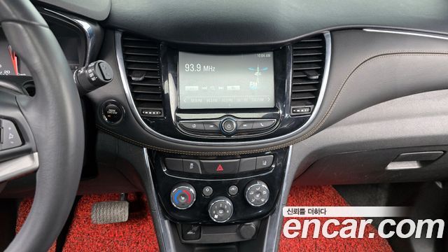 Chevrolet Trax 1.6 Diesel Blade 2018 — фото 17