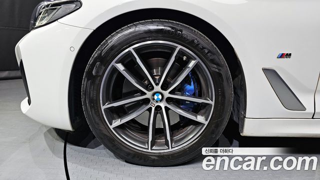 BMW 5 Series (G30) 520i M Sport 2022 — фото 5
