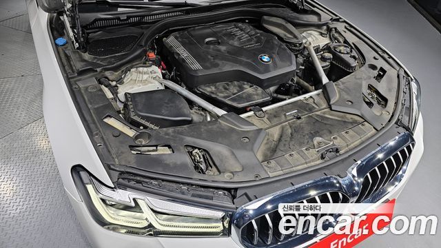 BMW 5 Series (G30) 520i M Sport 2022 — фото 6