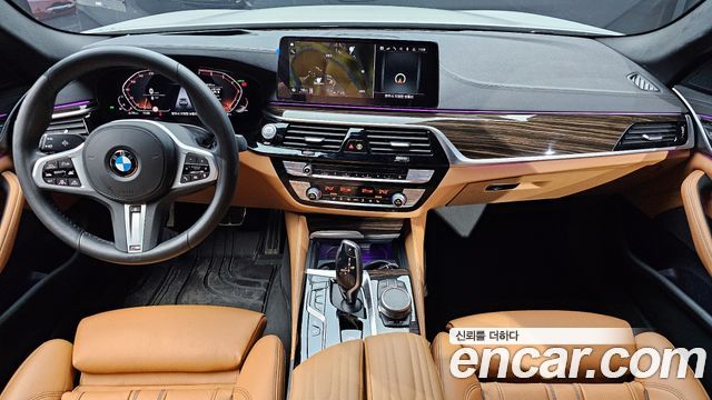 BMW 5 Series (G30) 520i M Sport 2022 — фото 7