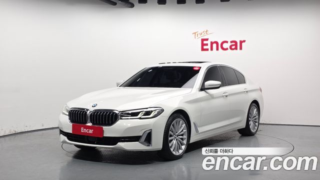 BMW 5 Series (G30) 530i Luxury