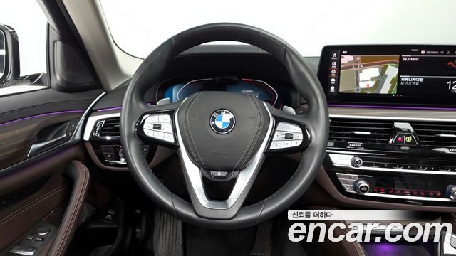 BMW 5 Series (G30) 530i Luxury 2023 — фото 13