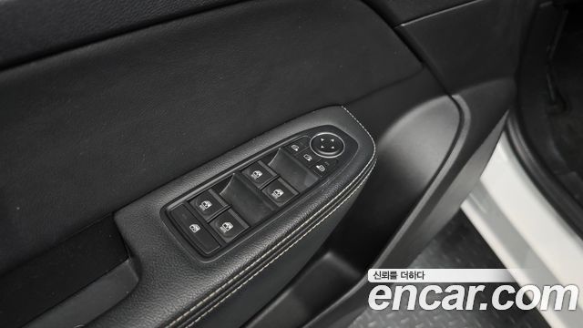 Renault Korea XM3 1.6 GTe RE 2023 — фото 21