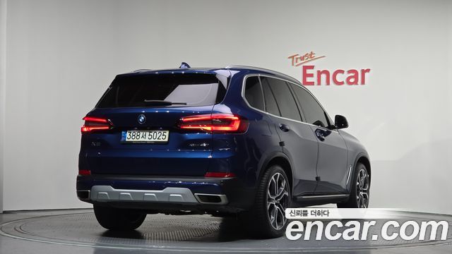 BMW X5 (G05) xDrive 40i xLine 2021 — фото 2
