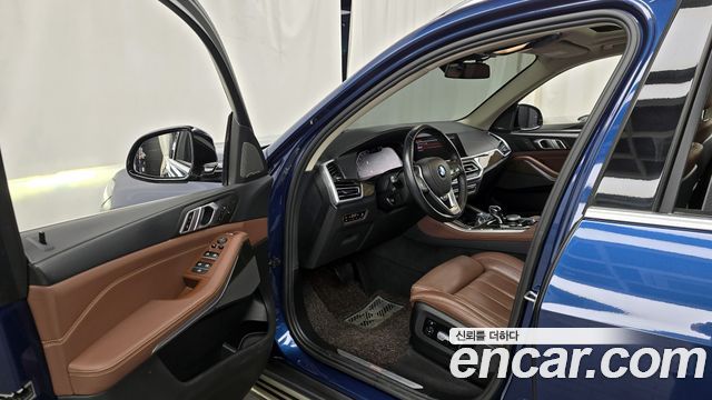 BMW X5 (G05) xDrive 40i xLine 2021 — фото 10