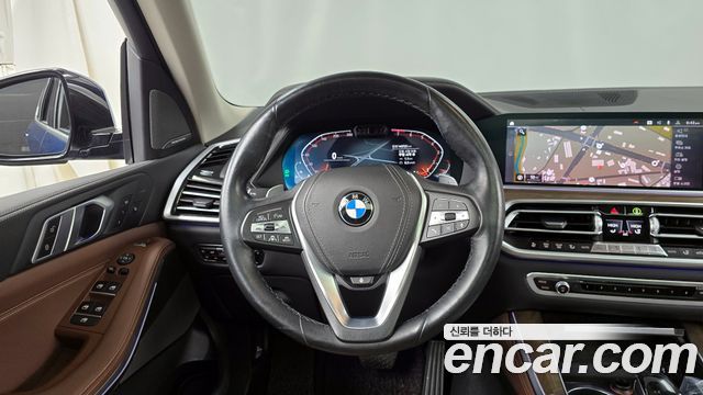 BMW X5 (G05) xDrive 40i xLine 2021 — фото 13