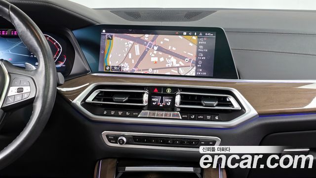 BMW X5 (G05) xDrive 40i xLine 2021 — фото 14