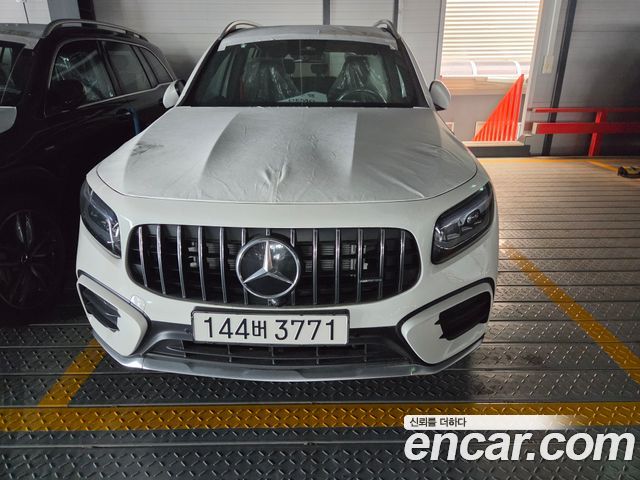 Mercedes-Benz GLB-Class (X247) AMG GLB35 4MATIC 2025 — фото 2