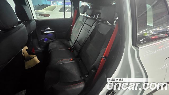 Mercedes-Benz GLB-Class (X247) AMG GLB35 4MATIC 2025 — фото 18