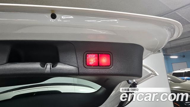 Mercedes-Benz GLB-Class (X247) AMG GLB35 4MATIC 2025 — фото 22