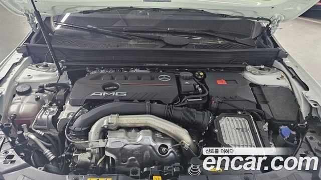 Mercedes-Benz GLB-Class (X247) AMG GLB35 4MATIC 2025 — фото 24