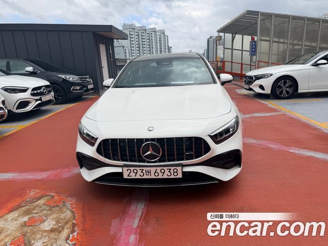 Mercedes-Benz A-Class (W177) AMG A35 S AMG 4MATIC Sedan 2024 — фото 2