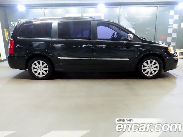 Chrysler Grand Voyager 3.6 LIMITED 2014 — фото 3