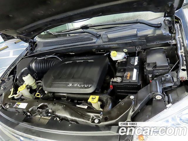 Chrysler Grand Voyager 3.6 LIMITED 2014 — фото 23