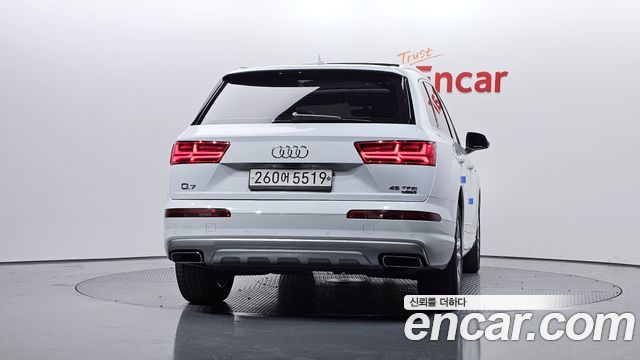 Audi Q7 (4M) 45 TFSI Quattro 2019 — фото 4