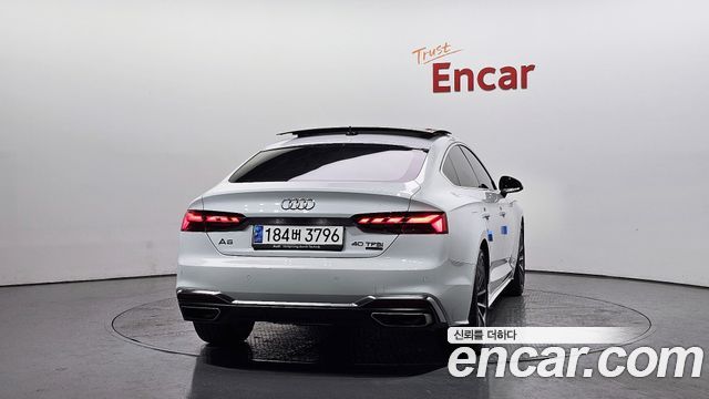 Audi A5 (F5) 40 TFSI Quattro Premium Sportback 2022 — фото 4