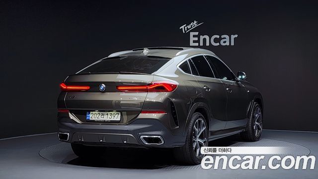 BMW X6 (G06) xDrive40i M Sport 2021 — фото 2
