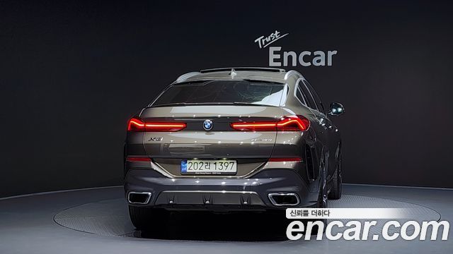 BMW X6 (G06) xDrive40i M Sport 2021 — фото 4