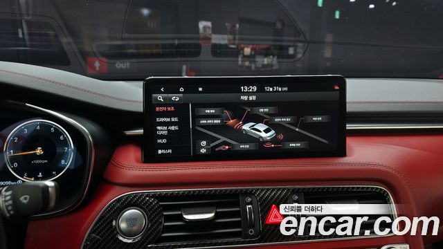 Genesis G70 Gasoline 2.0T 2WD 2022 — фото 20