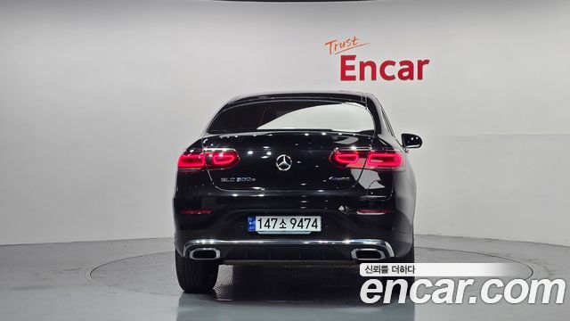 Mercedes-Benz GLC-Class (X253) GLC300e 4MATIC Coupe 2023 — фото 4