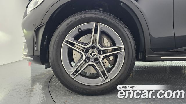 Mercedes-Benz GLC-Class (X253) GLC300e 4MATIC Coupe 2023 — фото 5