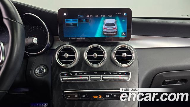 Mercedes-Benz GLC-Class (X253) GLC300e 4MATIC Coupe 2023 — фото 15