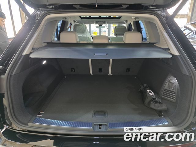 Volkswagen Touareg (III) 3.0 TDI Prestige 2026 — фото 17