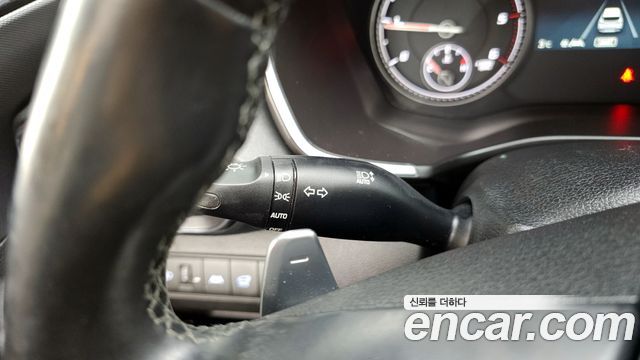 Hyundai Santa Fe Diesel 2.2 2WD Prestige 2021 — фото 18