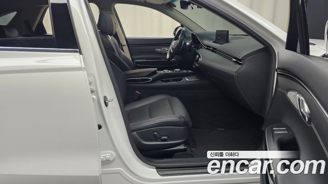 Genesis GV70 2.5T Gasoline 2WD 2022 — фото 11