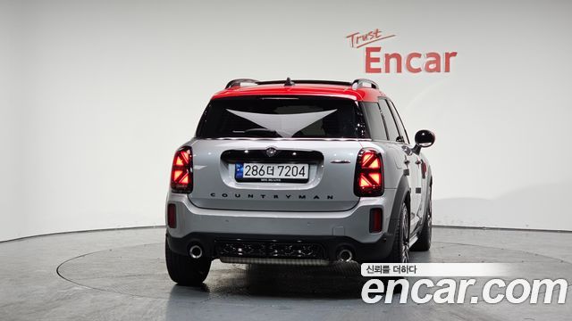 MINI Cooper S Countryman JCW Launch Pack 2nd Gen 2023 — фото 4