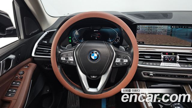 BMW X5 (G05) xDrive 45e xLine 2022 — фото 13