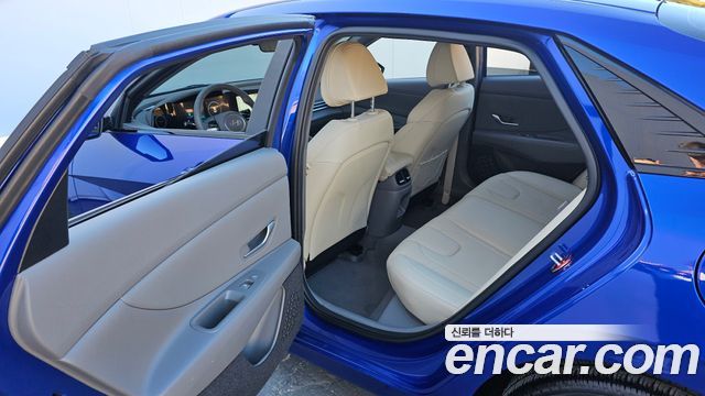 Hyundai Avante (CN7) 1.6 Inspiration 2024 — фото 12