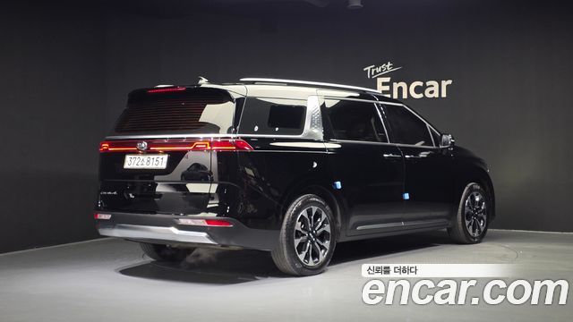 Kia Carnival (IV) Gasoline 9-Seater Signature 2021 — фото 2