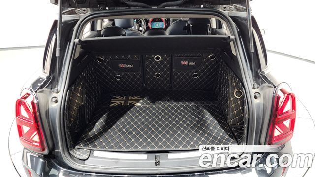 MINI Cooper S Countryman ALL4 Classic 2nd 2023 — фото 20