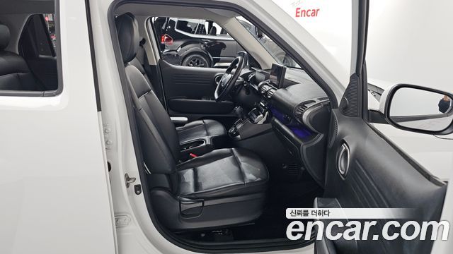 Hyundai Casper Inspiration 2023 — фото 11
